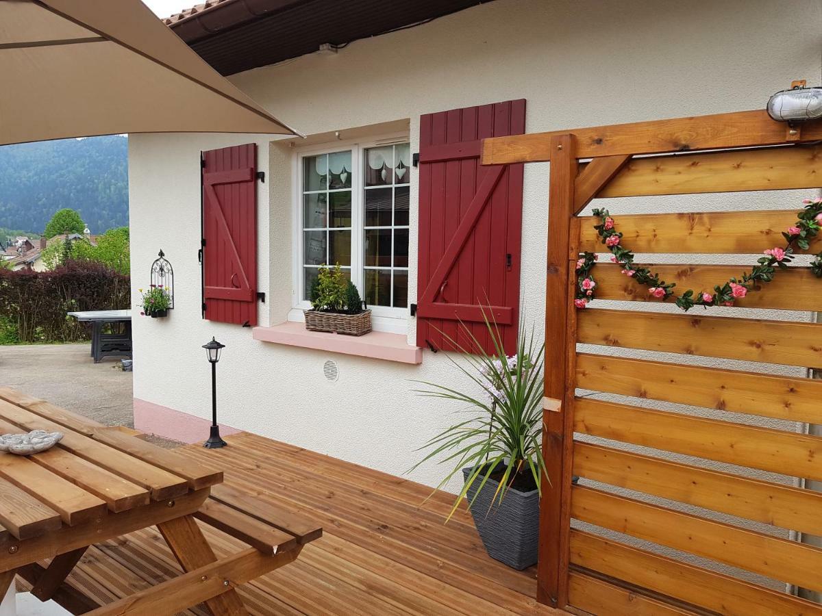 Villa La Petite Chaumiere Saint-Maurice-sur-Moselle Exterior foto